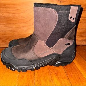 Merrell Polarand Rove Zip Espresso Boots. Excellent new condition
